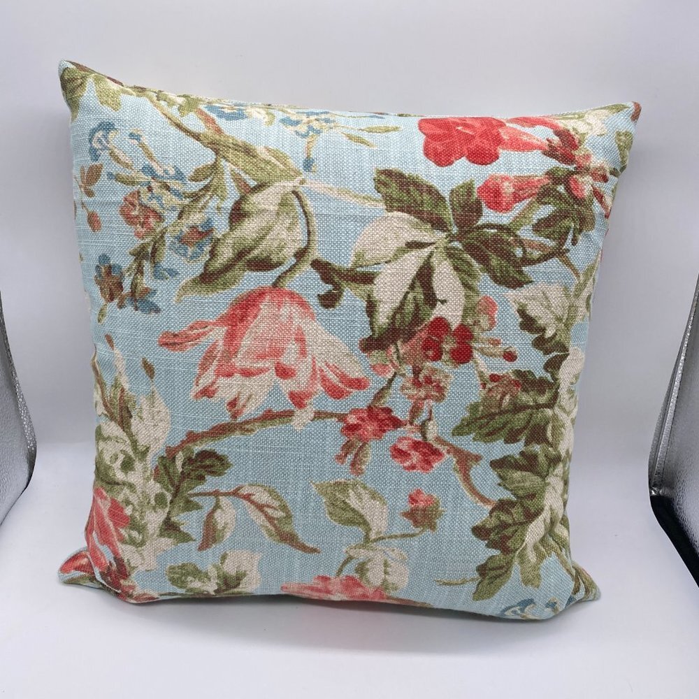 NEW Floral Pillow Covers Set (Insert not Included) Made in USA - Picture 6 of 9